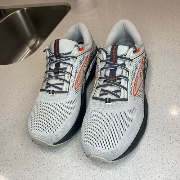 Brooks Beast GTS 23 Men’s 11.5 D Gray Orange Excellent Used Condition - Picture 13 of 15